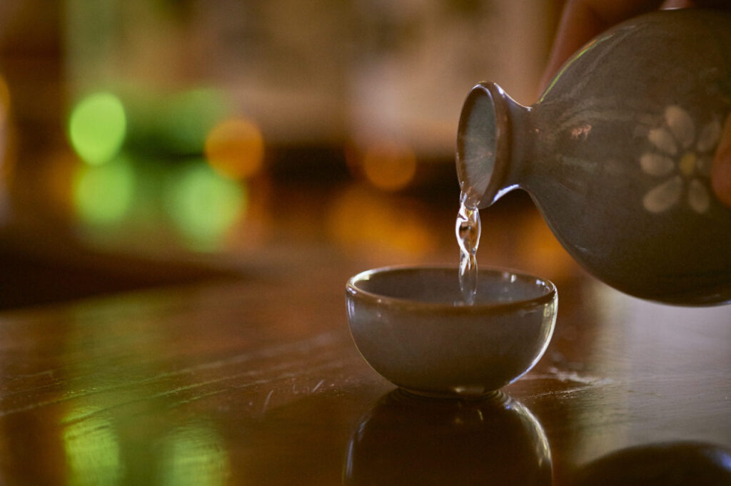 Il saké, bevanda tradizionale giapponese
