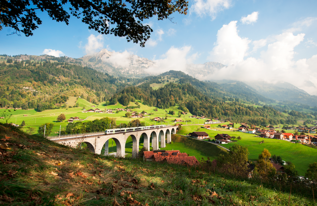 Il Trenino verde delle Alpi