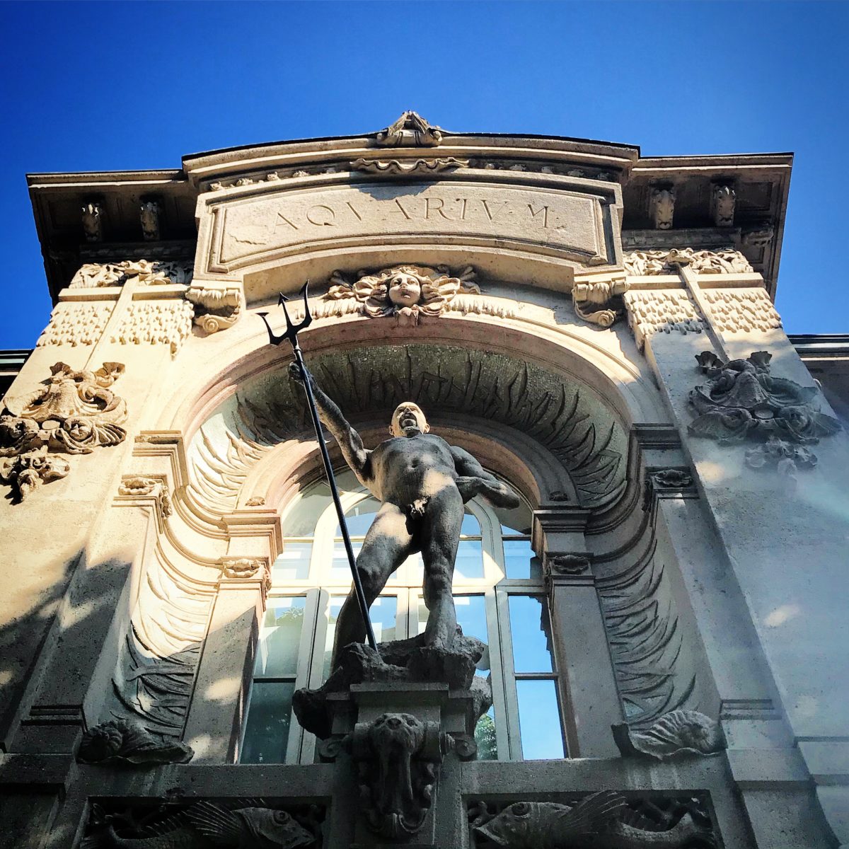 L'ingresso dell'Acquario Civico di MIlano in pieno stile Liberty