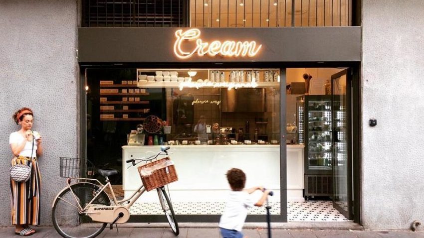 Nel cuore di Chinatown questa gelateria ha suscitato l'interesse degli amanti di gelati con gusti in prevalenza orientali, capitanati da quello al sesamo nero