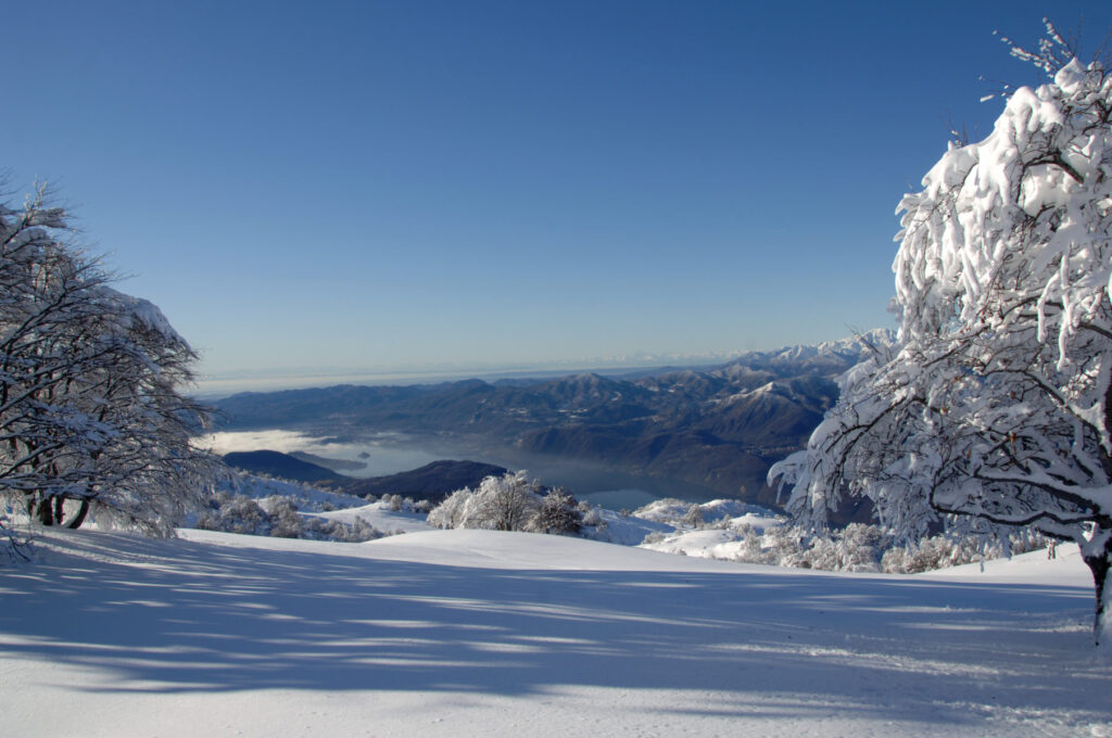 MOTTARONE_Lago d’Orta visto da Sasso Rana