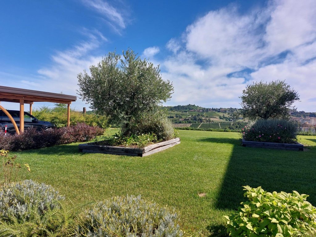 Vista sulle colline del Monferrato dal relais Monvì