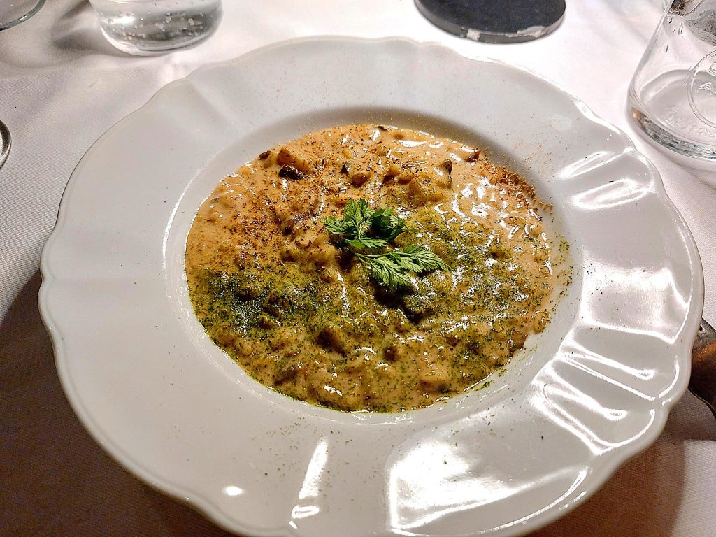 Il risotto con i funghi porcini